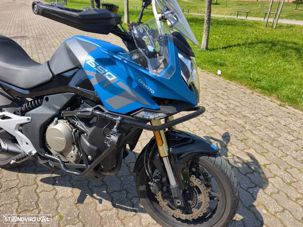 CF Moto 650MT - 12