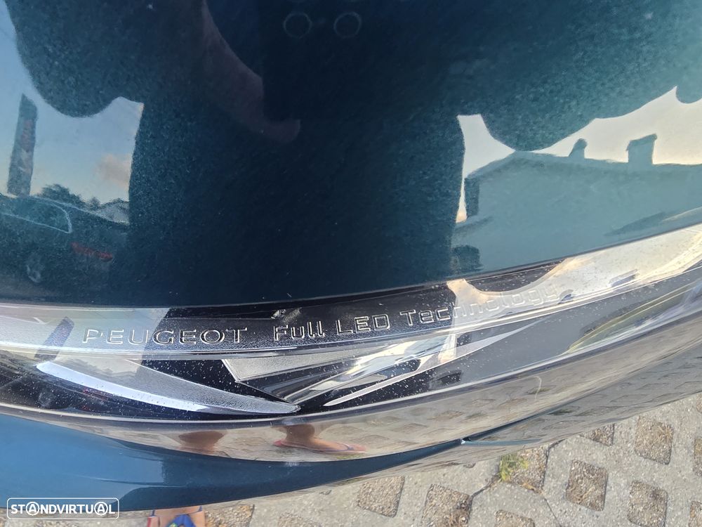 Peugeot 5008 1.5 BlueHDi Allure EAT8 - 53