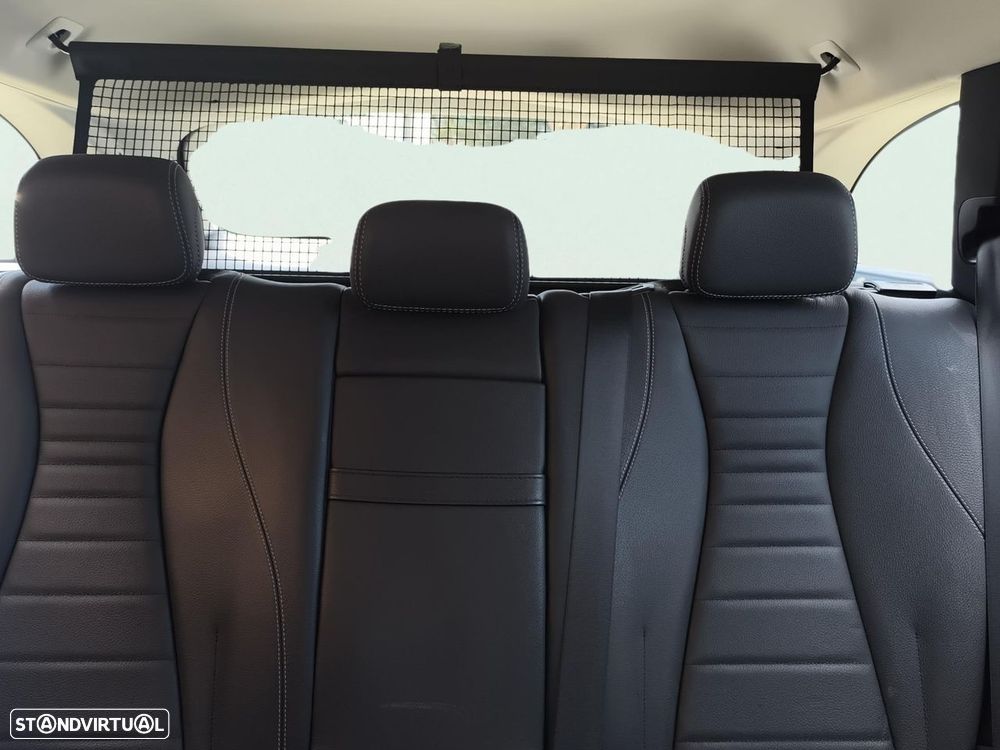 Mercedes-Benz E 300 - 16