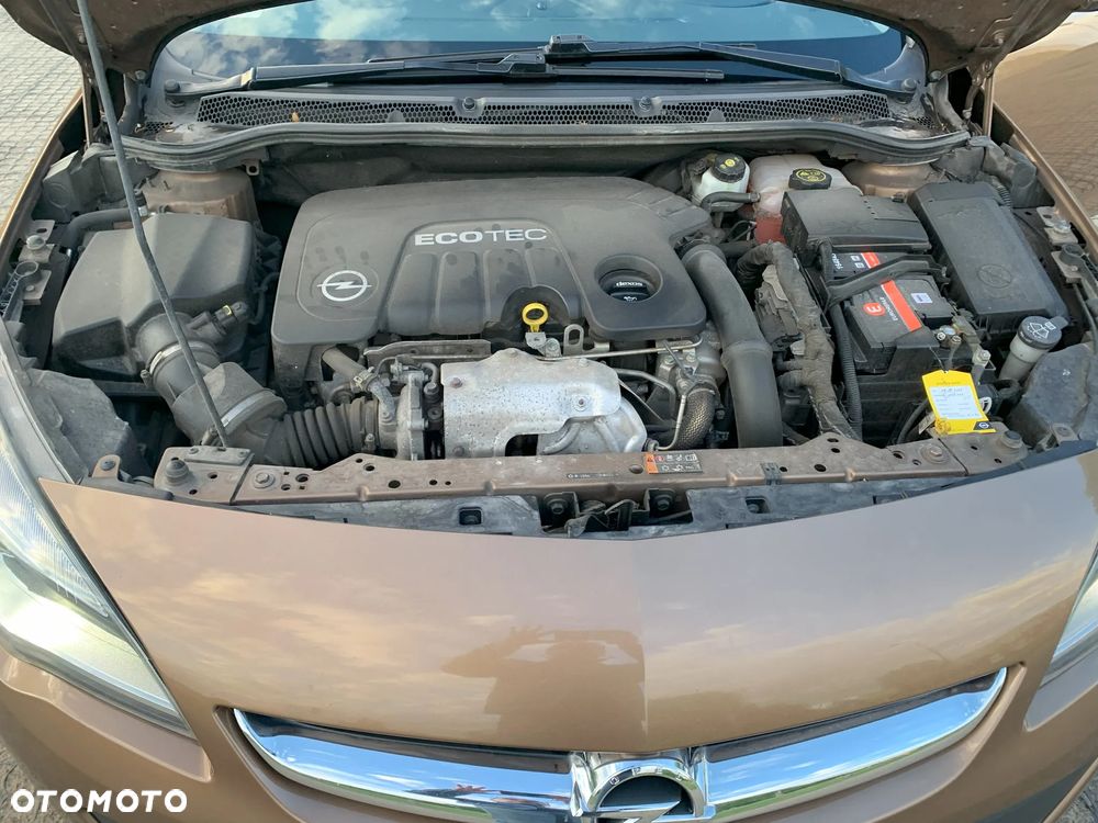 Opel Astra 1.6 CDTI Executive - 23