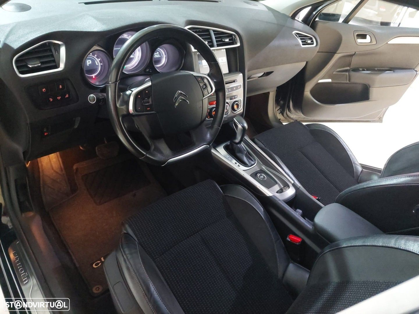 Citroën C4 PureTech 130 Stop & Start EAT6 Selection - 12