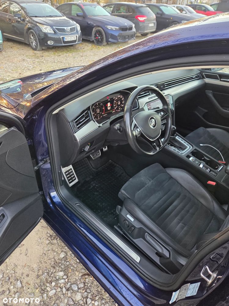 Volkswagen Passat - 18