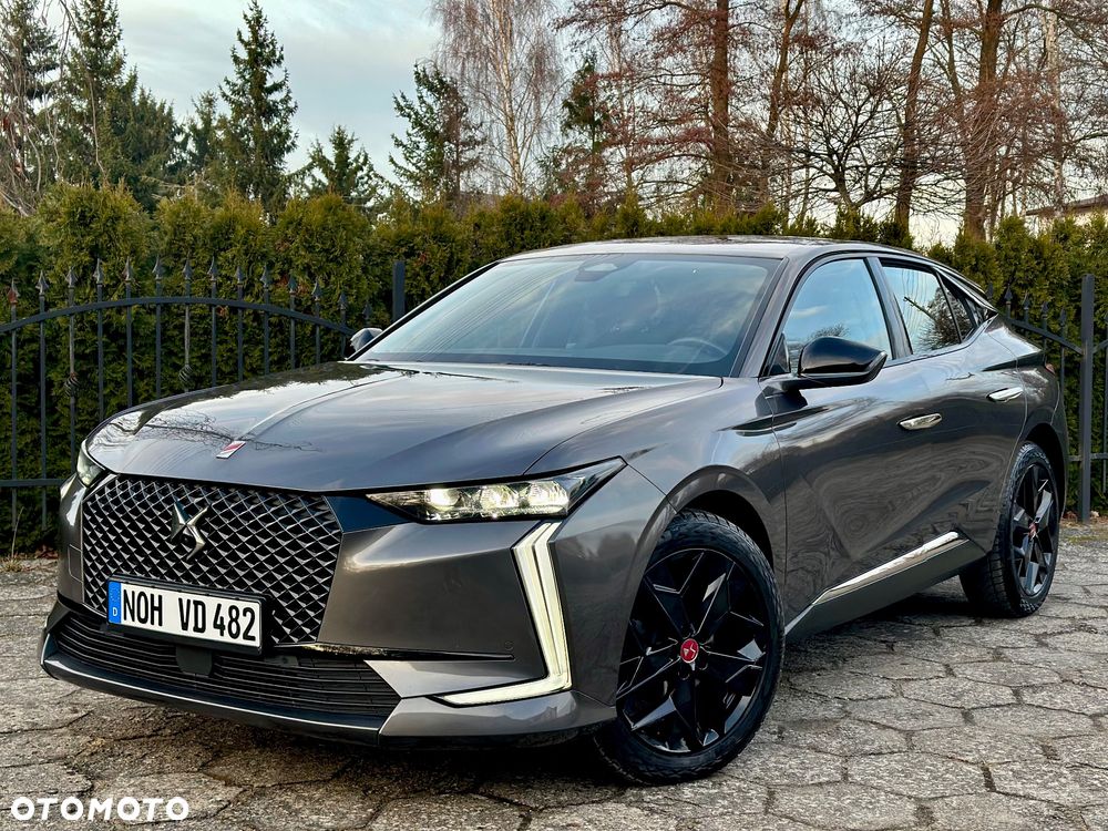 DS Automobiles DS 4 1.5 BlueHDi Performance Line + - 4