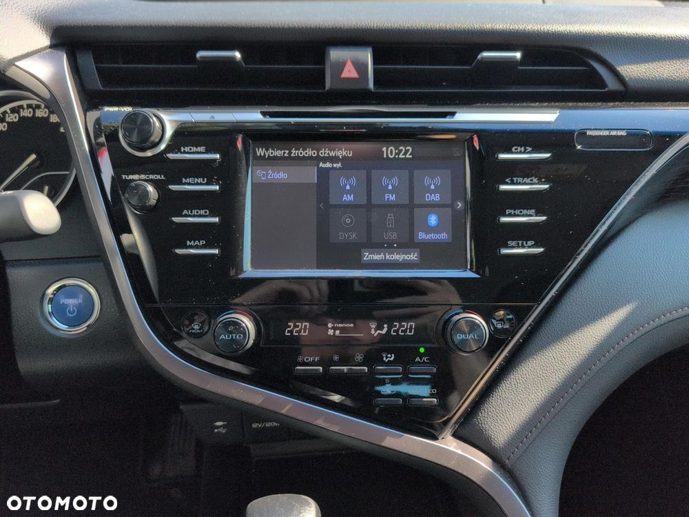 Toyota Camry 2.5 Hybrid Comfort CVT - 18