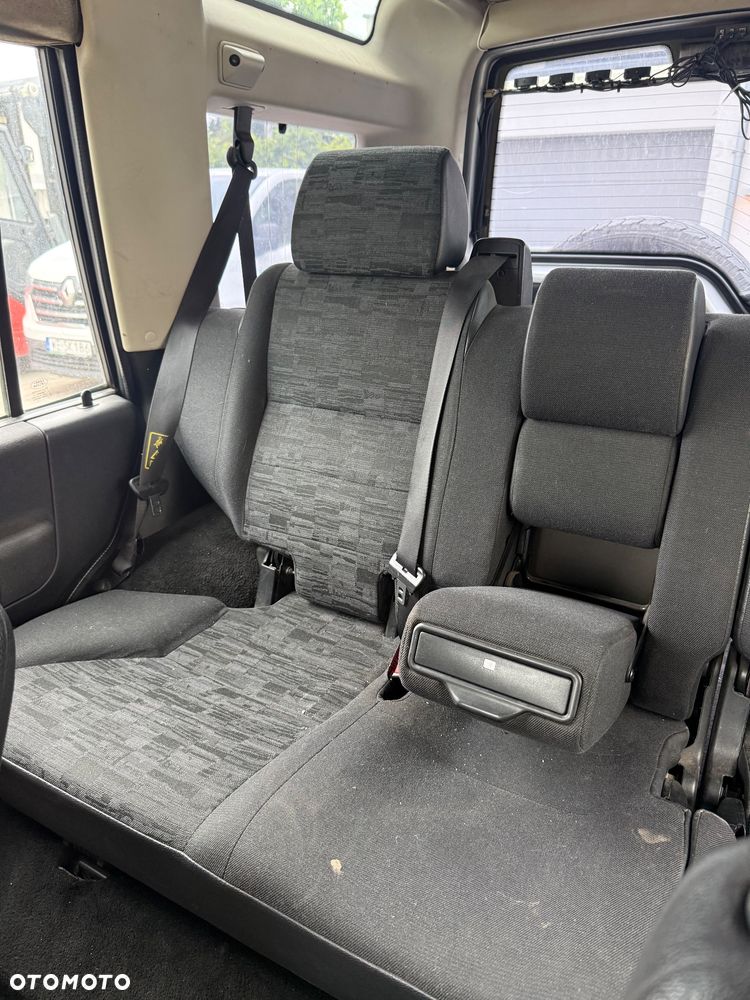 Land Rover Discovery - 16
