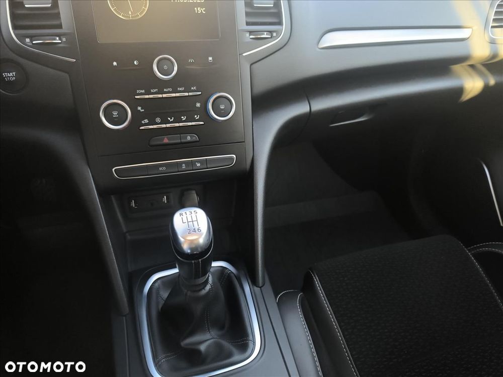 Renault Megane 1.5 Blue dCi Intens - 16