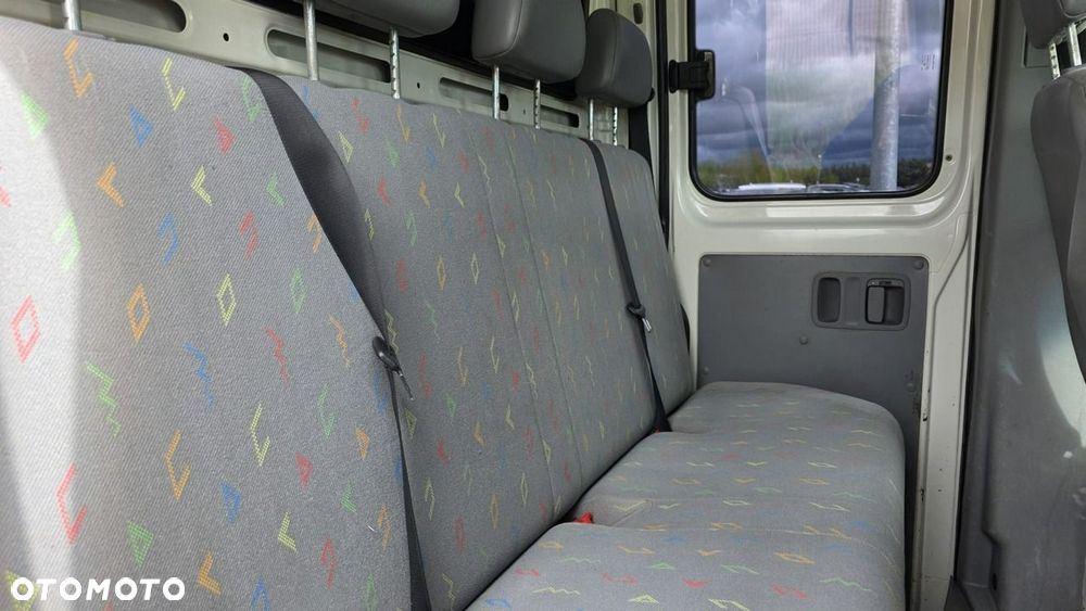 Volkswagen Crafter - 14