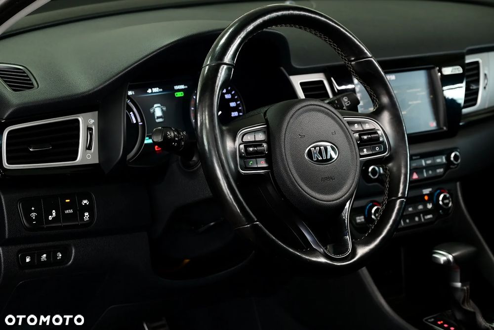 Kia Niro 1.6 GDI PHEV 2WD Spirit - 24