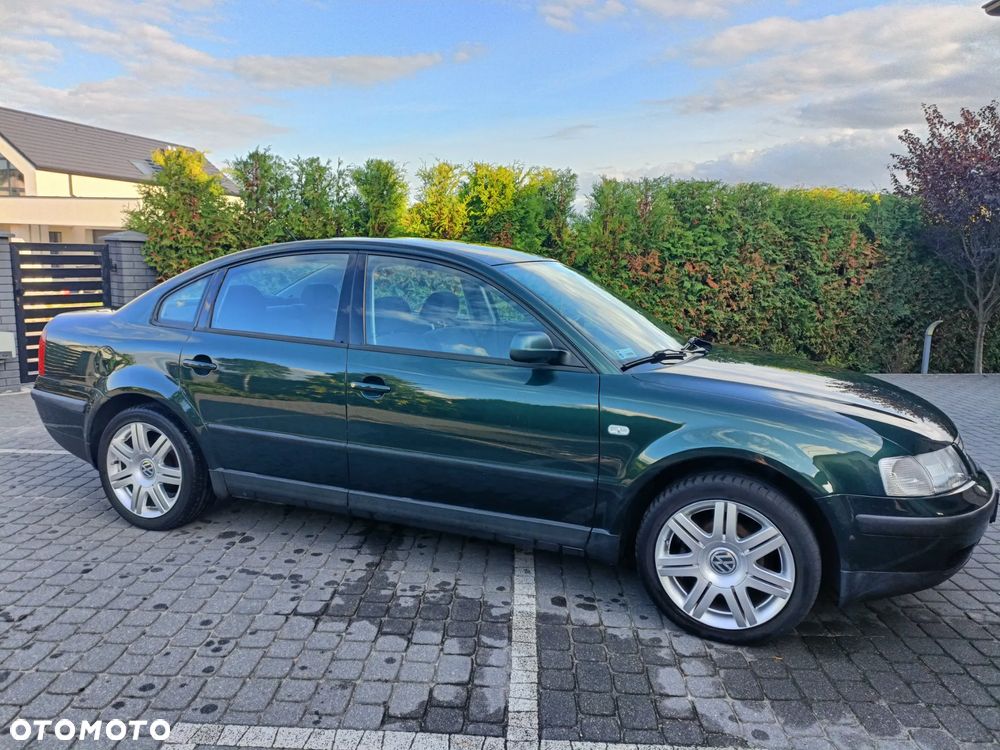 Volkswagen Passat 1.8 Comfortline - 6