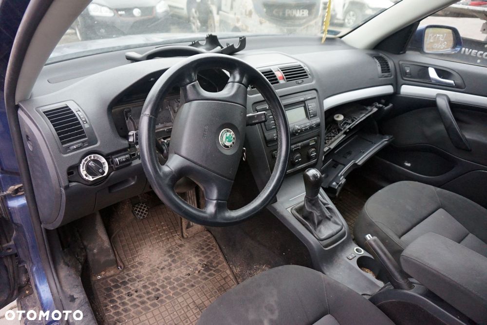 SKODA OCTAVIA II KOMBI 2006 9462 1.9 TDI BXE 105KM GQQ GRANATOWY na części - 10