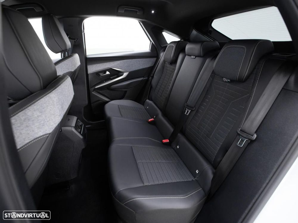 Peugeot 3008 1.2 Hybrid Allure e-DCS6 - 10