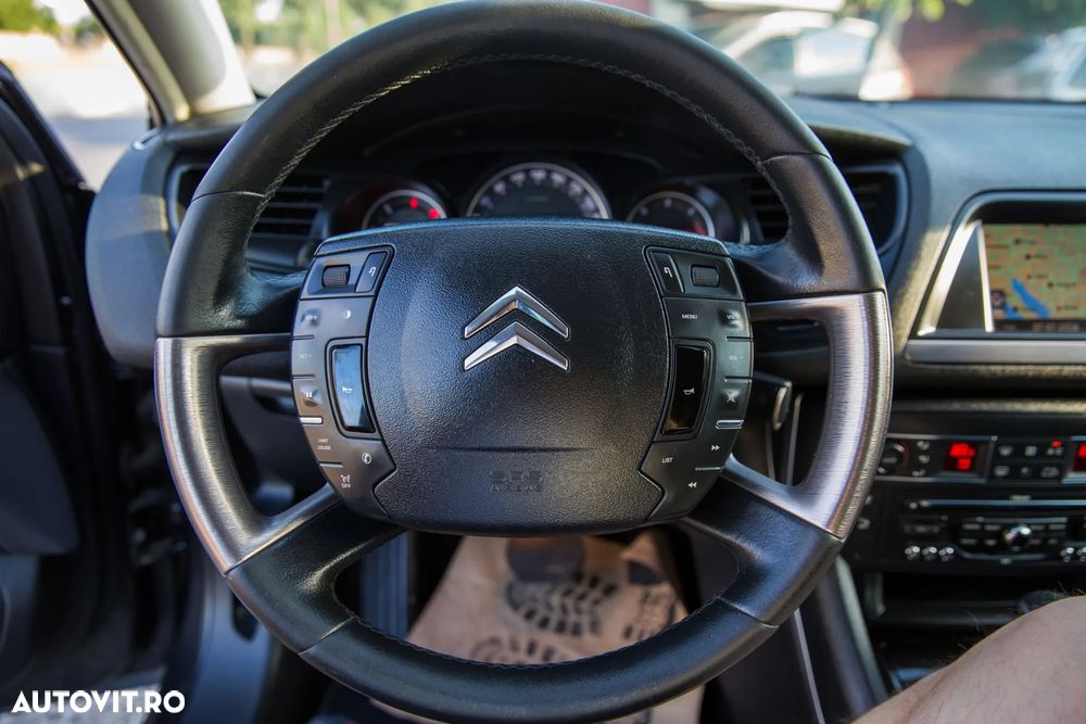 Citroën C5 HDi 165 FAP Aut. CrossTourer - 24