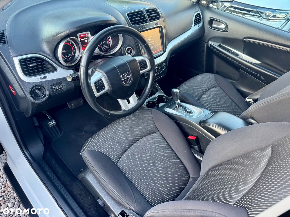 Dodge Journey - 13