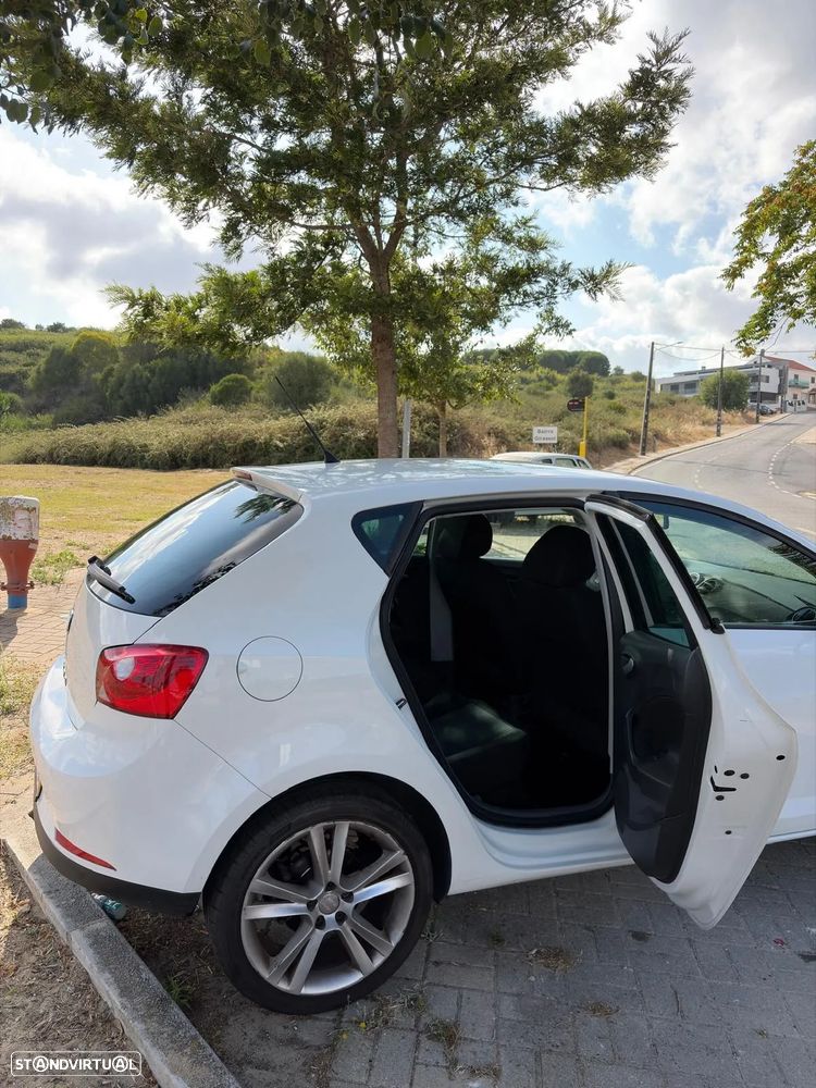 SEAT Ibiza 1.2 TSI 25 Anos - 3