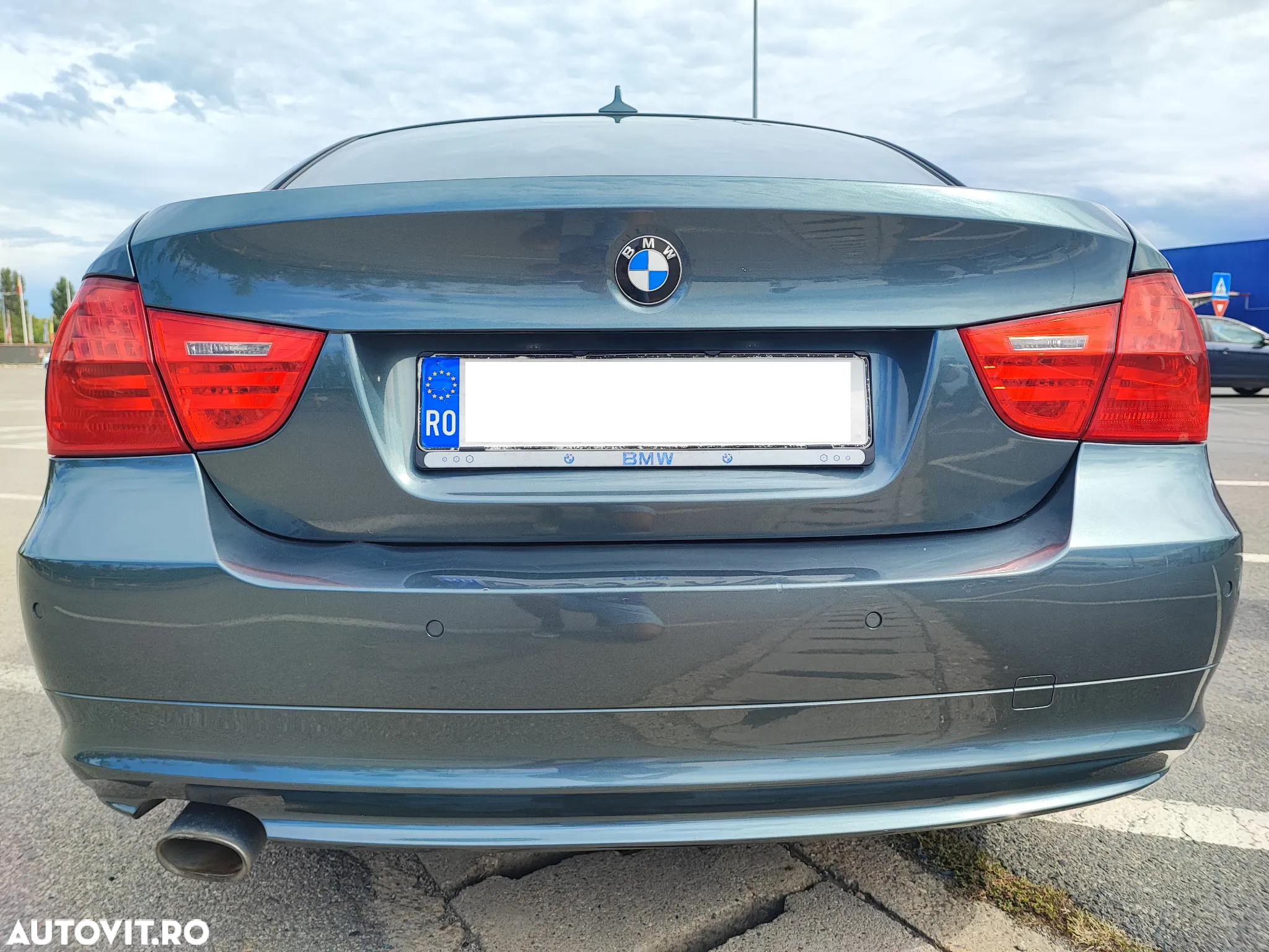BMW Seria 3 320d EfficientDynamics Edition - 12
