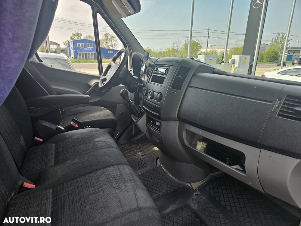 Mercedes-Benz Sprinter 319 Cdi Furgon extralung - 9