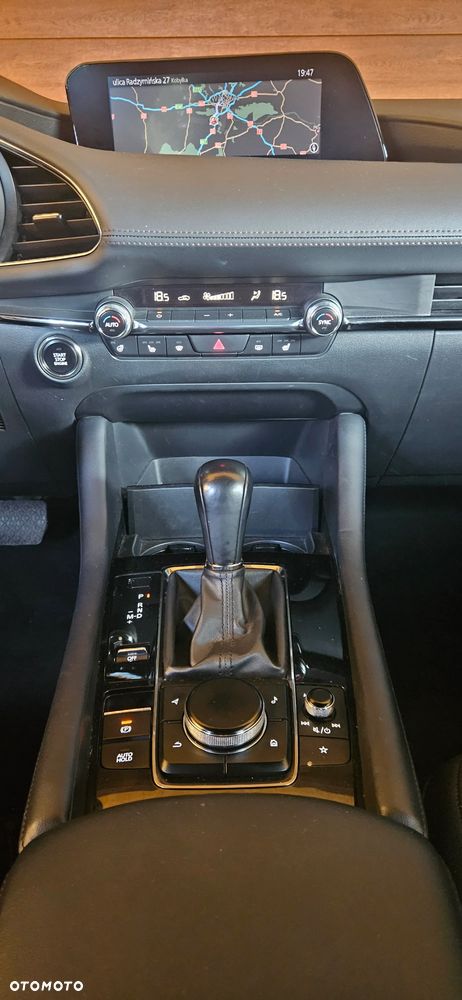 Mazda 3 2.0 mHEV Kanjo - 10