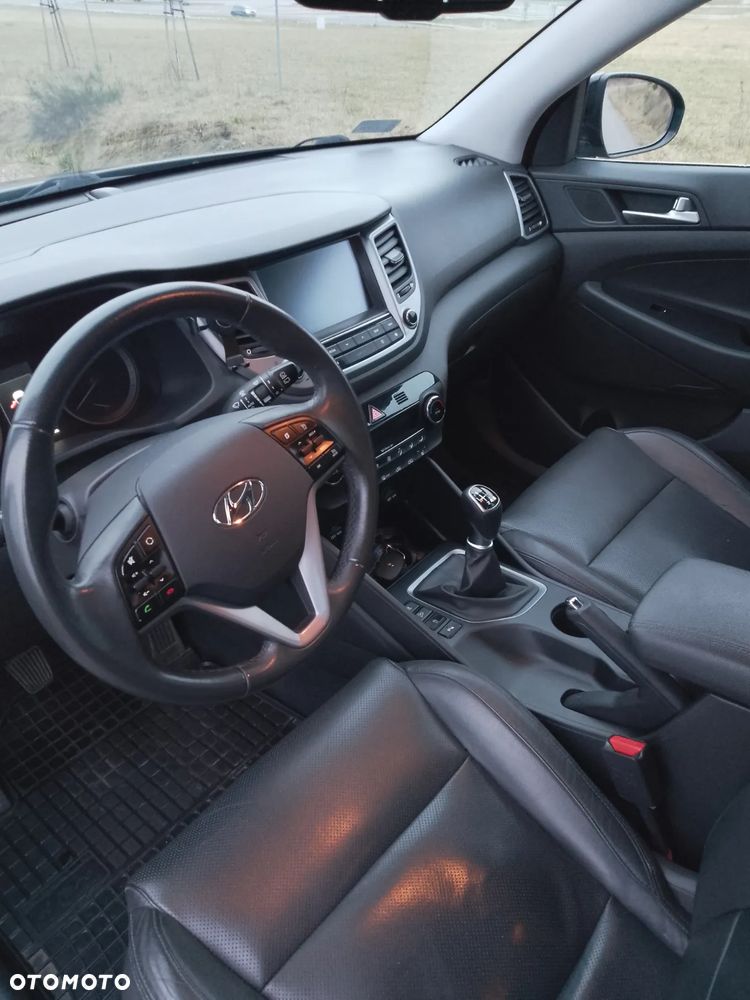 Hyundai Tucson 1.6 GDI BlueDrive Comfort 2WD - 14