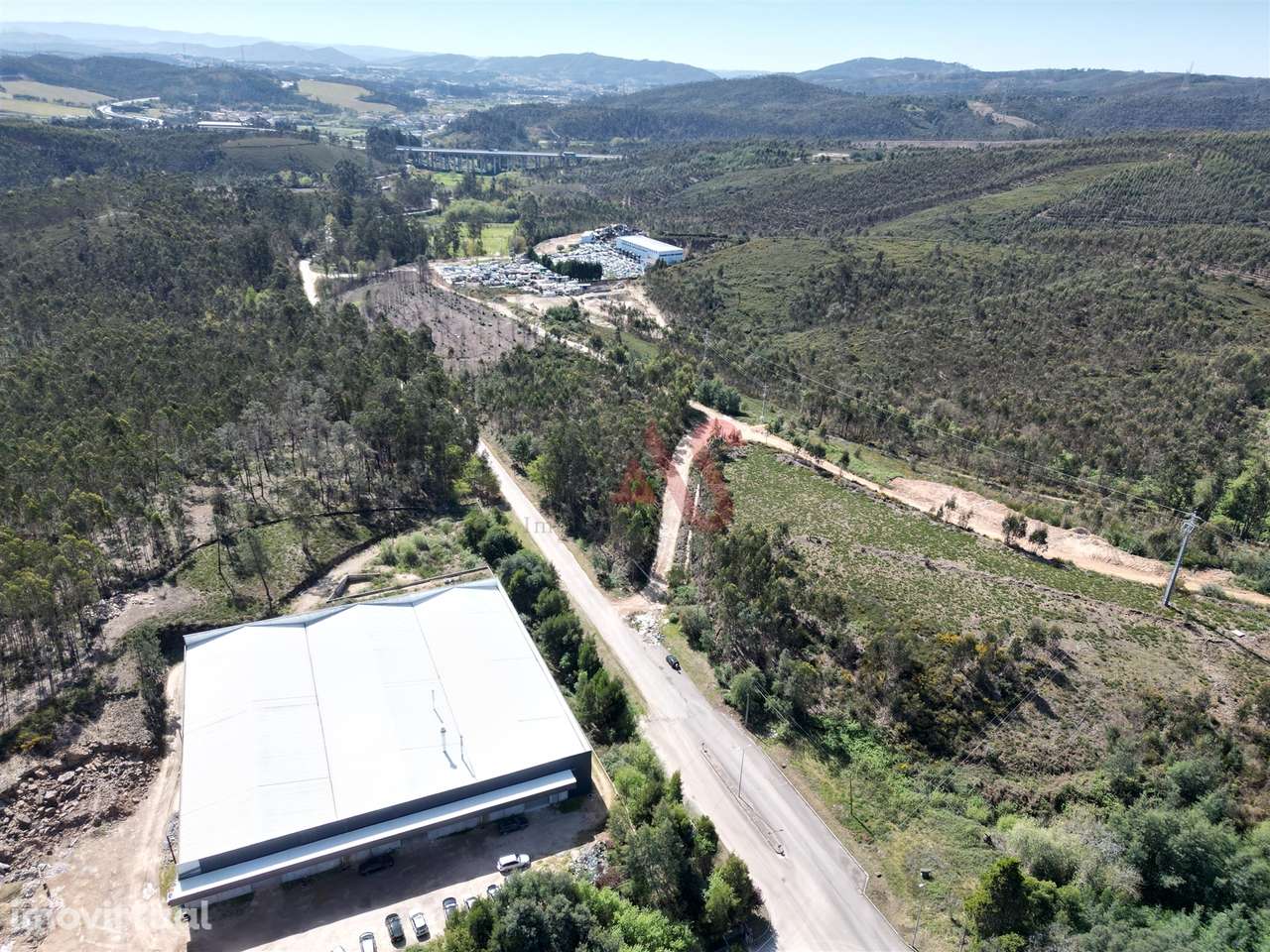 Terreno Industrial com 8.800 m² em Sobrado, Valongo - Grande imagem: 2/6