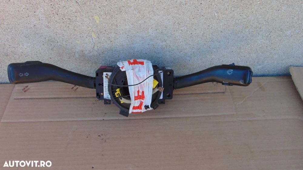 Maneta semnalizare/maneta stergatoare/banda volan Skoda Fabia 1 an 2006 cod 8L0953513G - 1