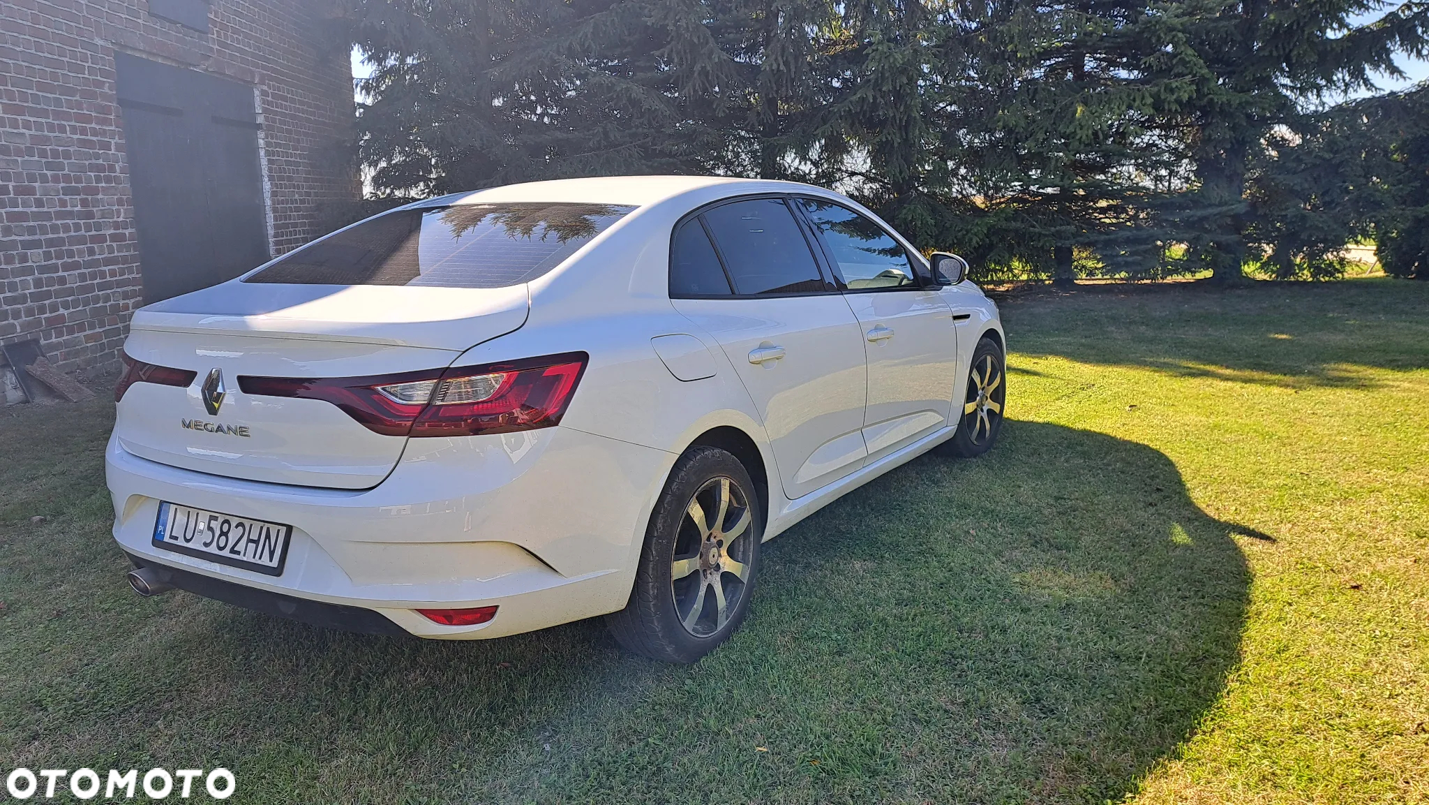 Renault Megane 1.6 SCe Life - 4