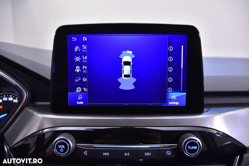 Ford Kuga - 20