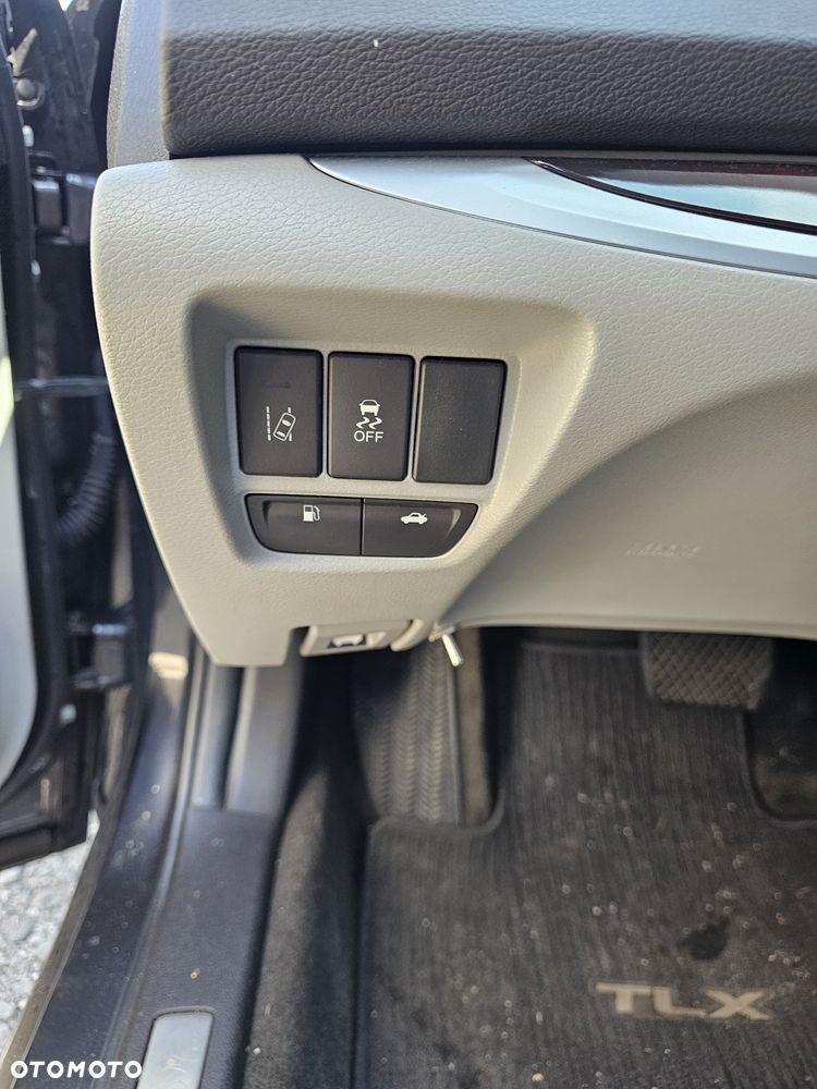 Acura TL - 17