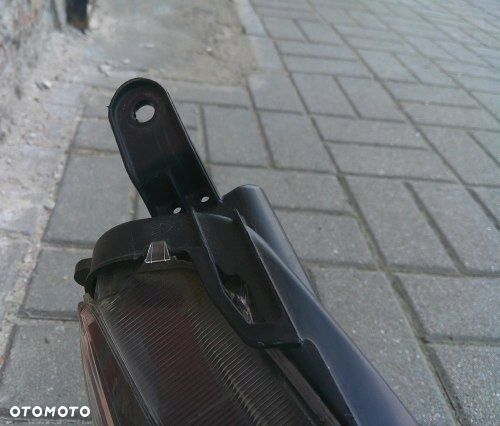 TOYOTA YARIS IV 4 SOCZEWKA PRAWA PRZEDNIA LAMPA ORYGINAŁ - 5