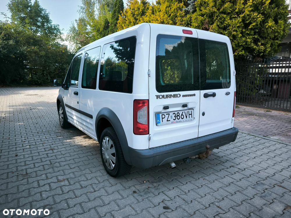 Ford Tourneo Connect - 3