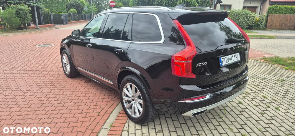 Volvo XC 90 D5 AWD Inscription 7os - 13