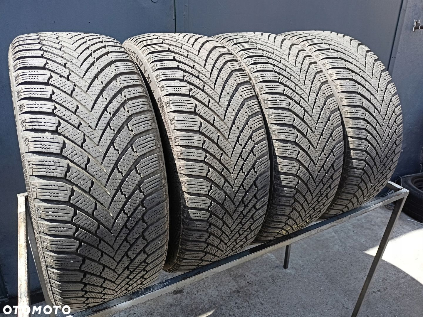 225/45R17 Continental WinterContact TS860 komplet opon zima 7,4mm - 4