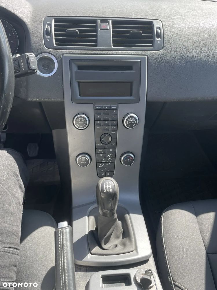 Volvo V50 2.0 Momentum - 10