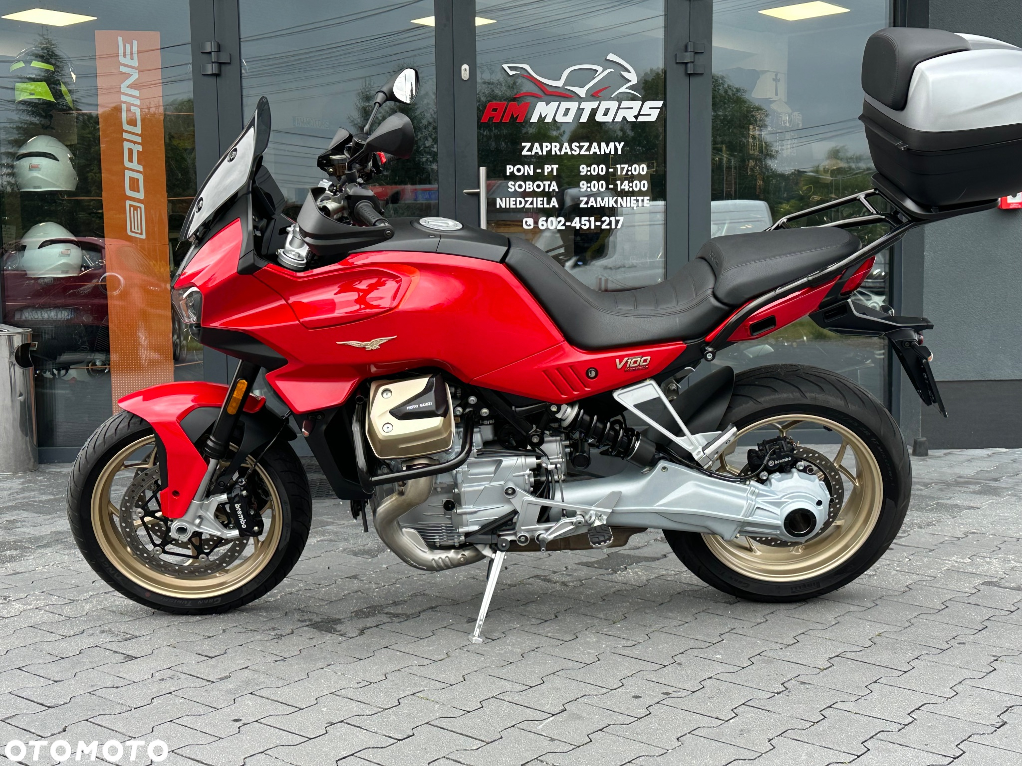 Moto Guzzi V100 Mandello - 30