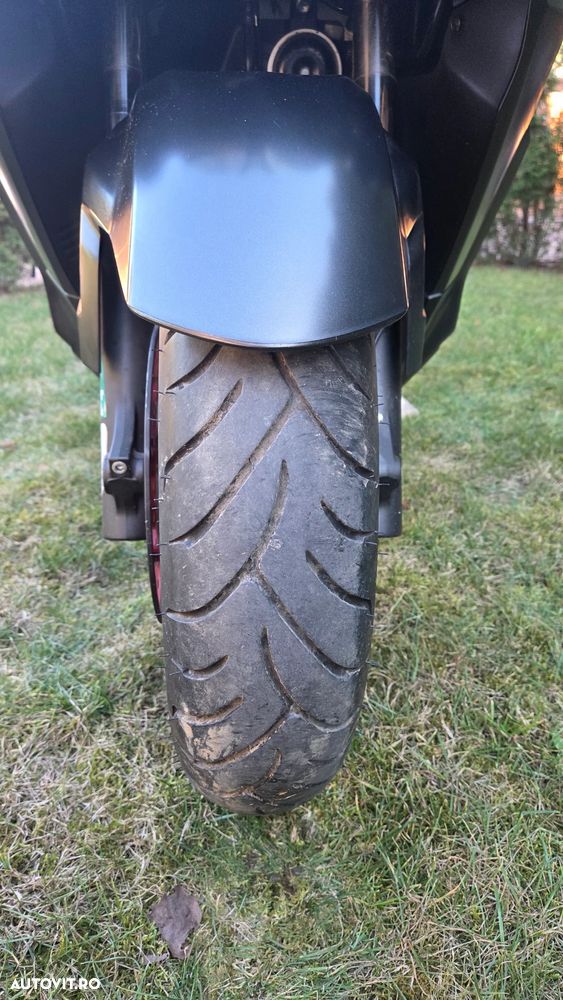 Suzuki AN 400 Burgman - 28