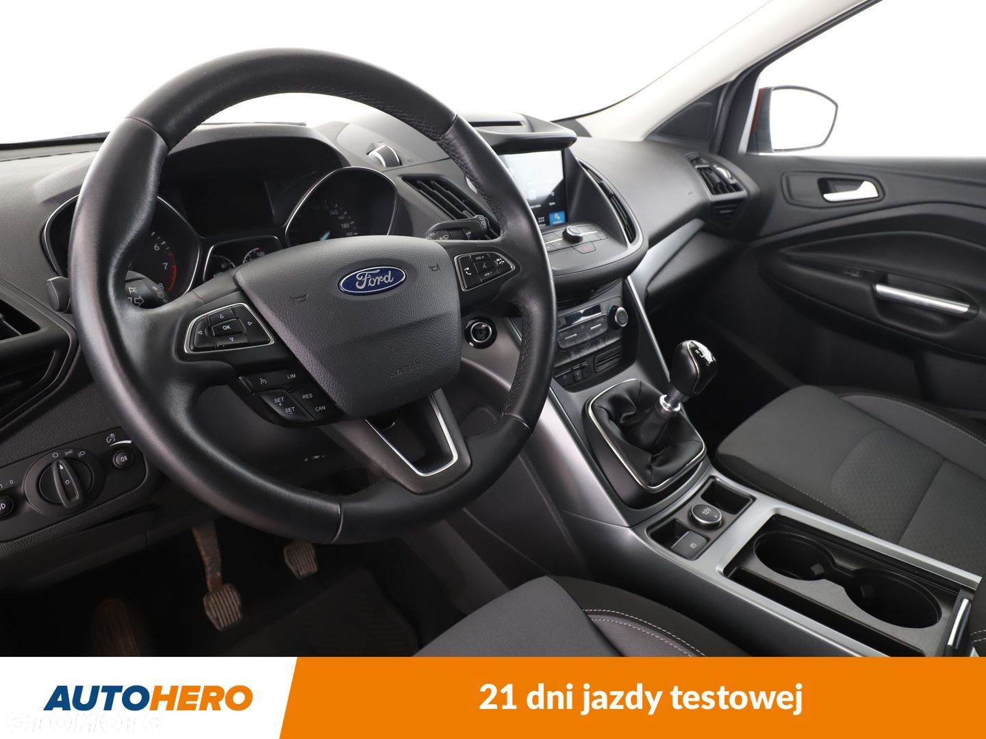 Ford Kuga - 11