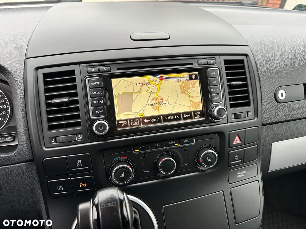 Volkswagen Multivan - 14