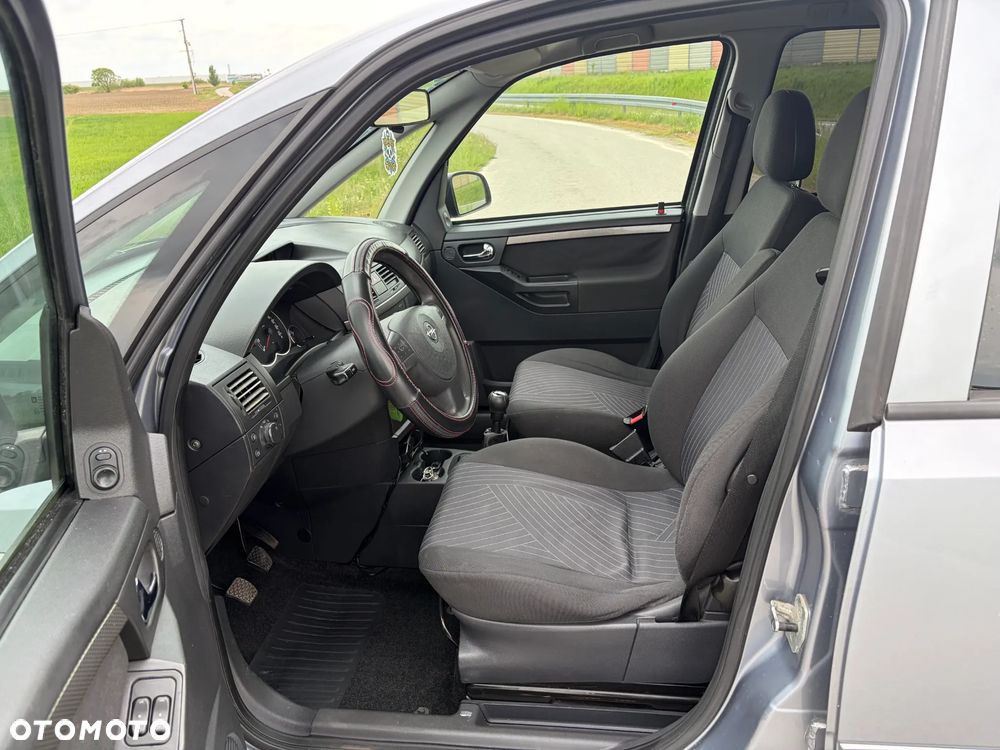 Opel Meriva 1.6 16V - 18