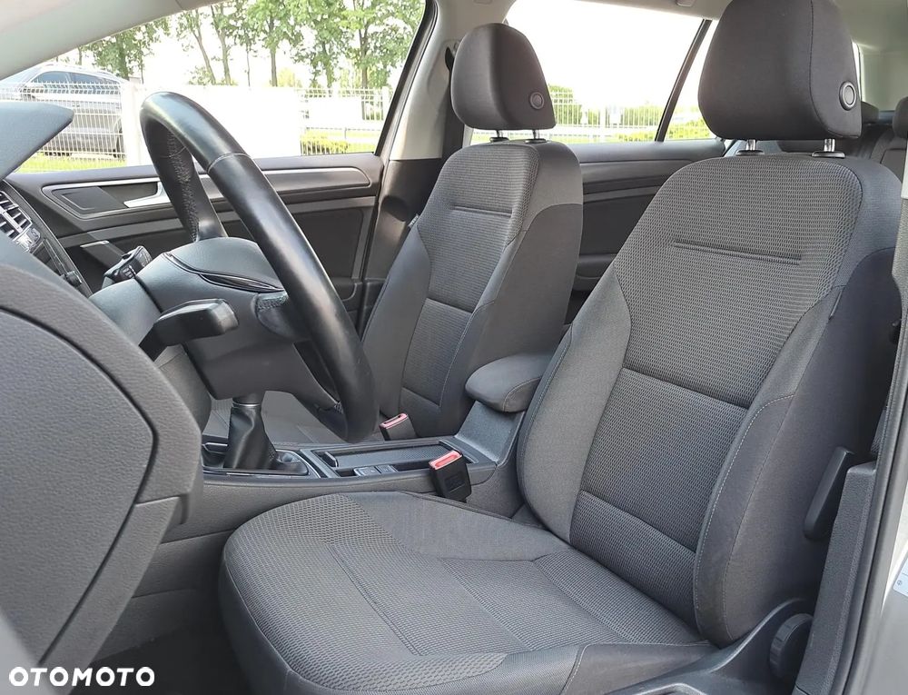 Volkswagen Golf 1.6 TDI BMT Comfortline - 10