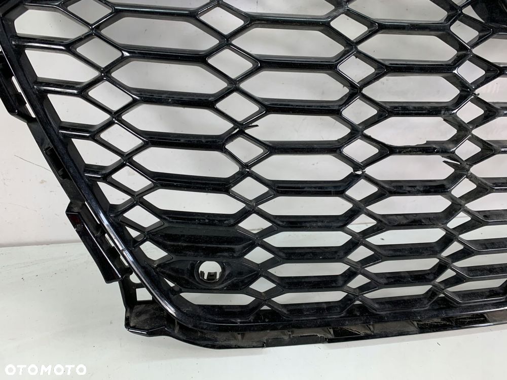 AUDI RS4 B9 LIFT ATRAPA GRILL 8W0853651BF - 4