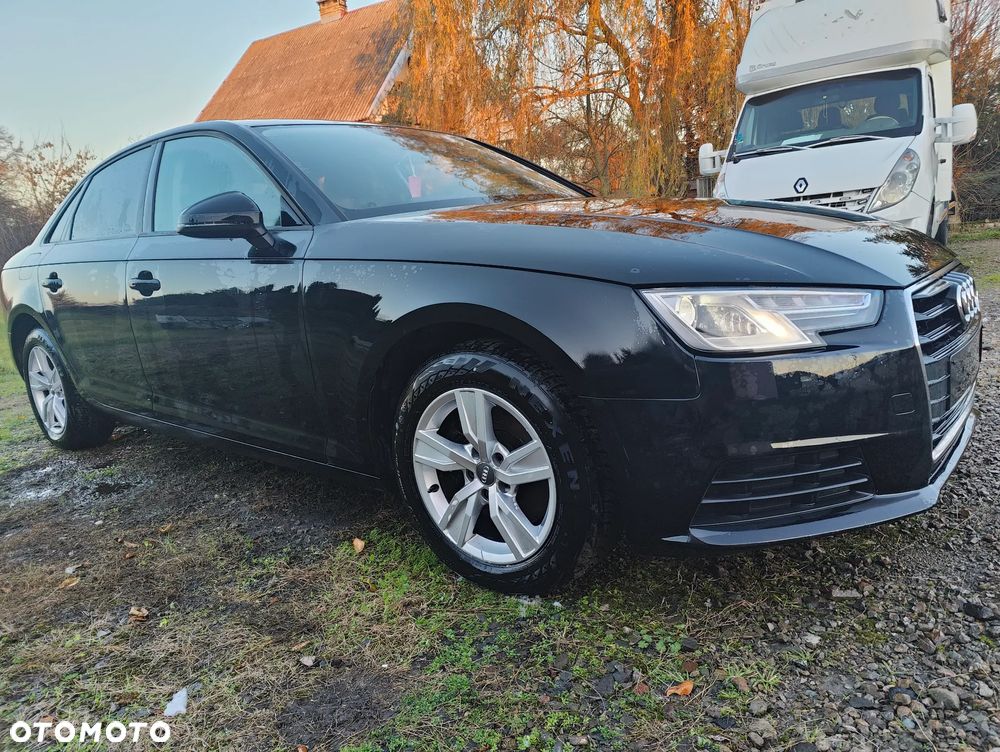 Audi A4 Limousine 1.4 TFSI S tronic sport - 23
