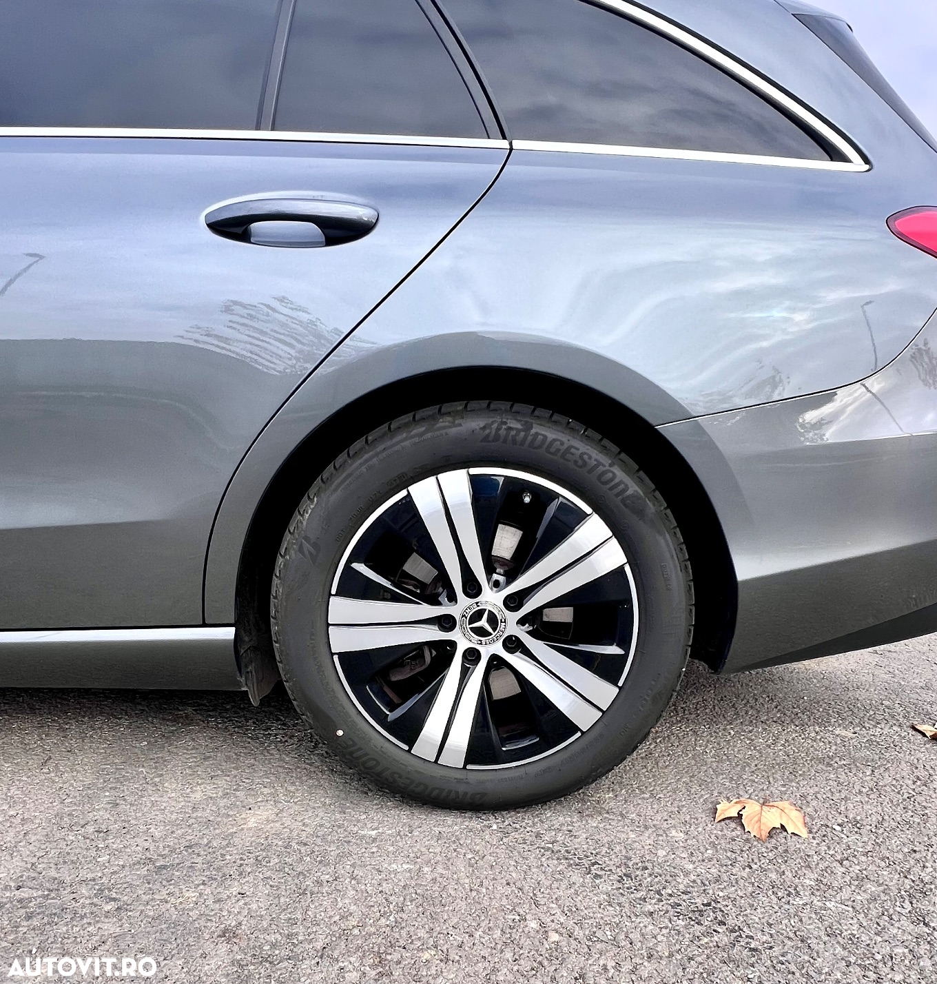 Mercedes-Benz C 220 d 9G-TRONIC 4Matic Avantgarde - 11