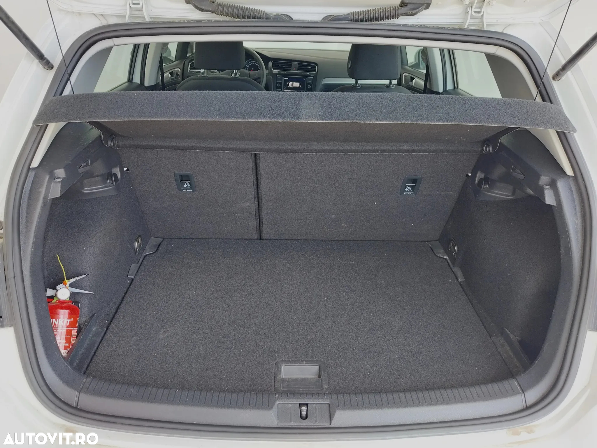 Volkswagen Golf 1.6 TDI Trendline - 5