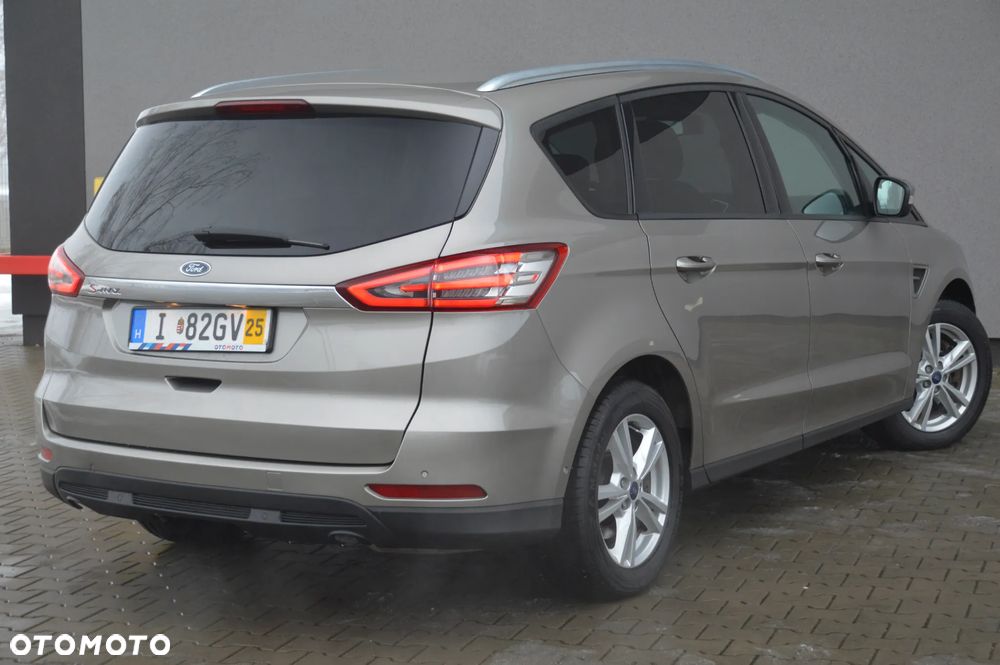 Ford S-Max 2.0 TDCi 4WD Titanium - 12