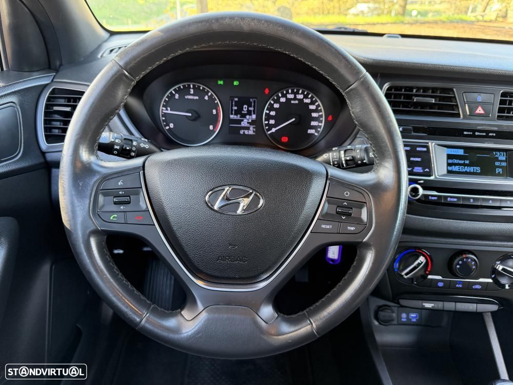 Hyundai i20 1.1 CRDi Access Plus - 21