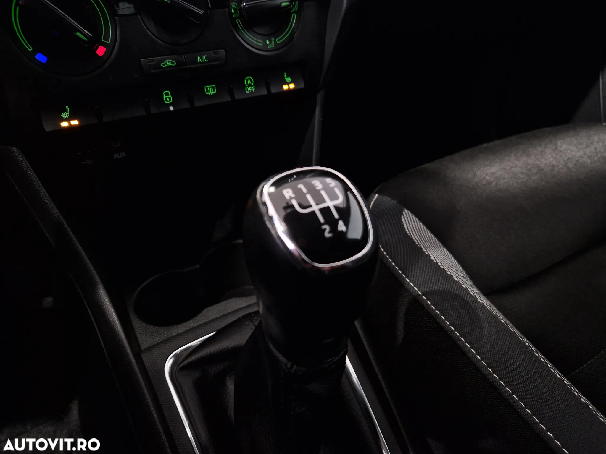 Skoda RAPID - 22