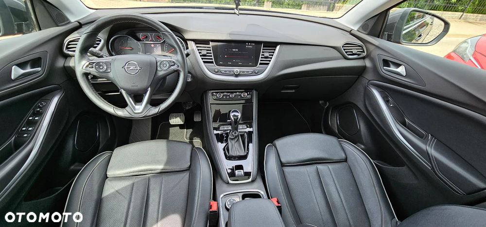 Opel Grandland X 1.6 DStart/Stop Automatik Business INNOVATION - 28