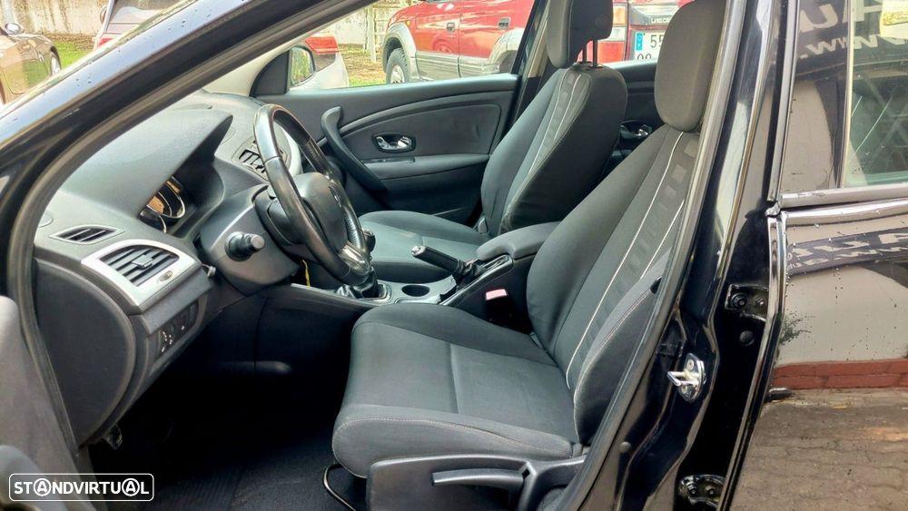 Renault Mégane Sport Tourer 1.5 dCi Dynamique SS - 7