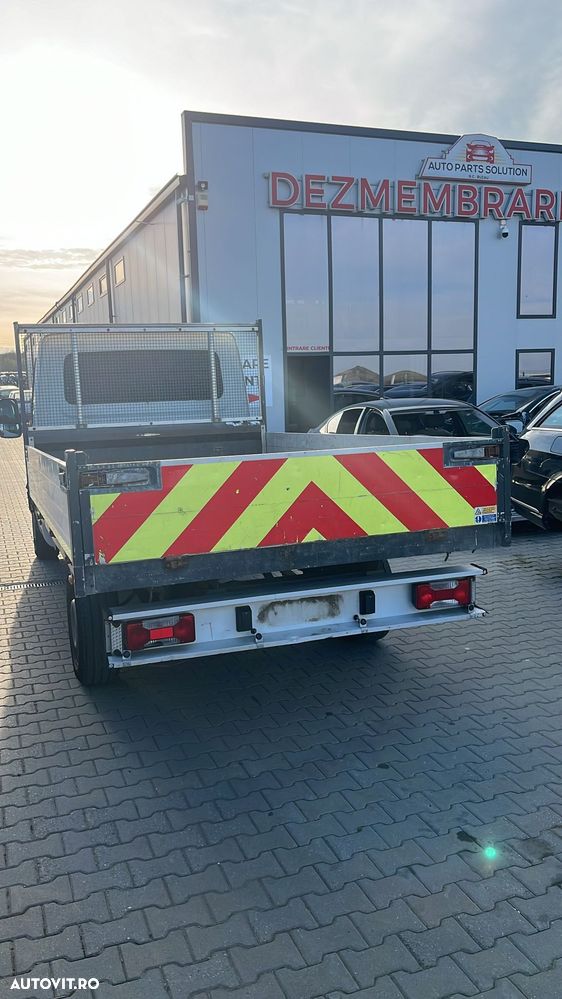 Dezmembram Iveco Daily 2.3 diesel din 2014 - 3