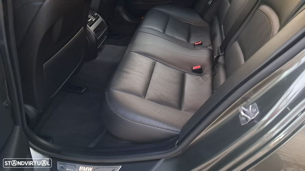 BMW 525 d Line Modern Auto - 16