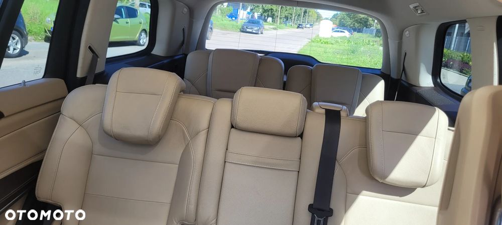 Mercedes-Benz GLS - 9